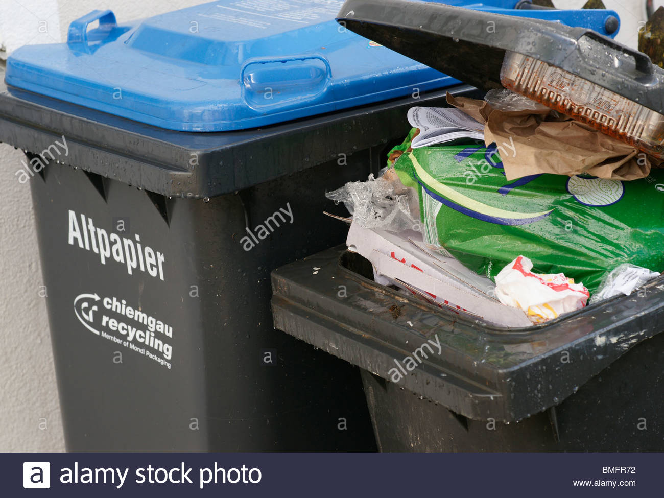 Recycling Bins Germany Stock Photos & Recycling Bins Germany Stock Images Alamy