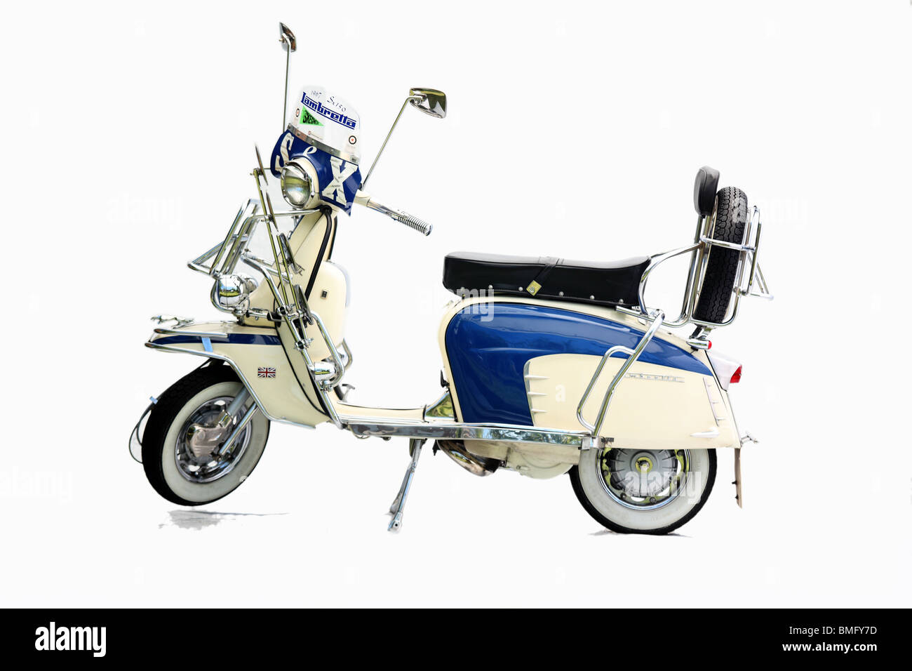 Vintage vespa scooter hi-res stock photography and images - Alamy