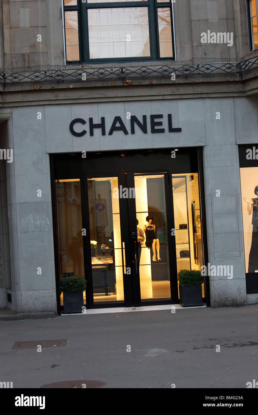 Chanel store zurich hi-res stock photography and images - Alamy