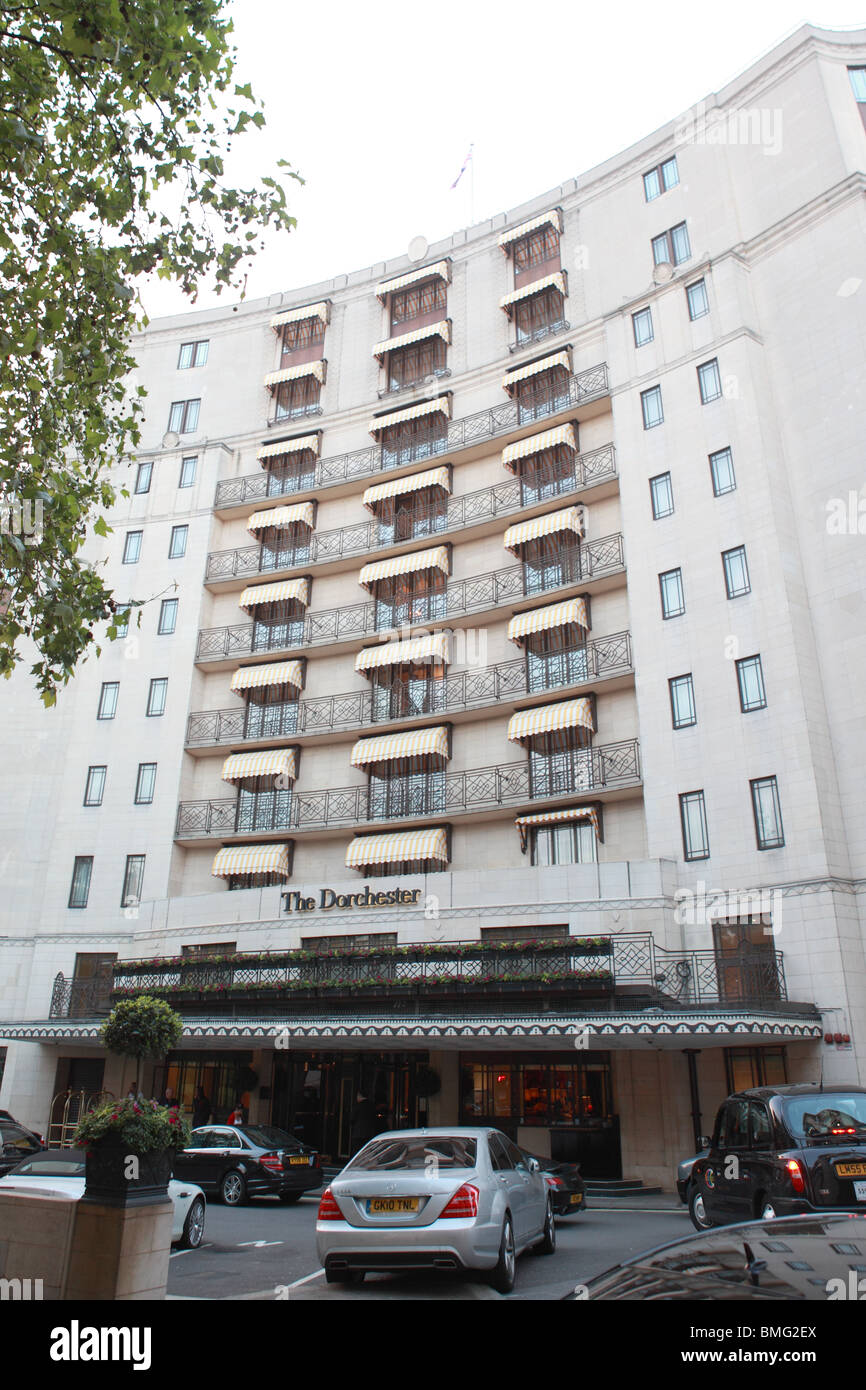 Dorchester Hotel Park Lane Stock Photo Alamy