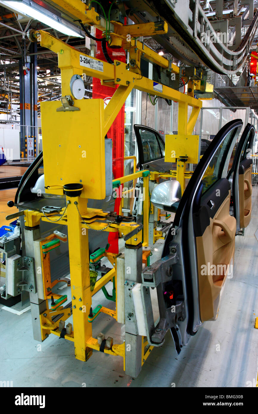 Factory floor, First Automobile Works, Changchun, Jilin Province, China Stock Photo