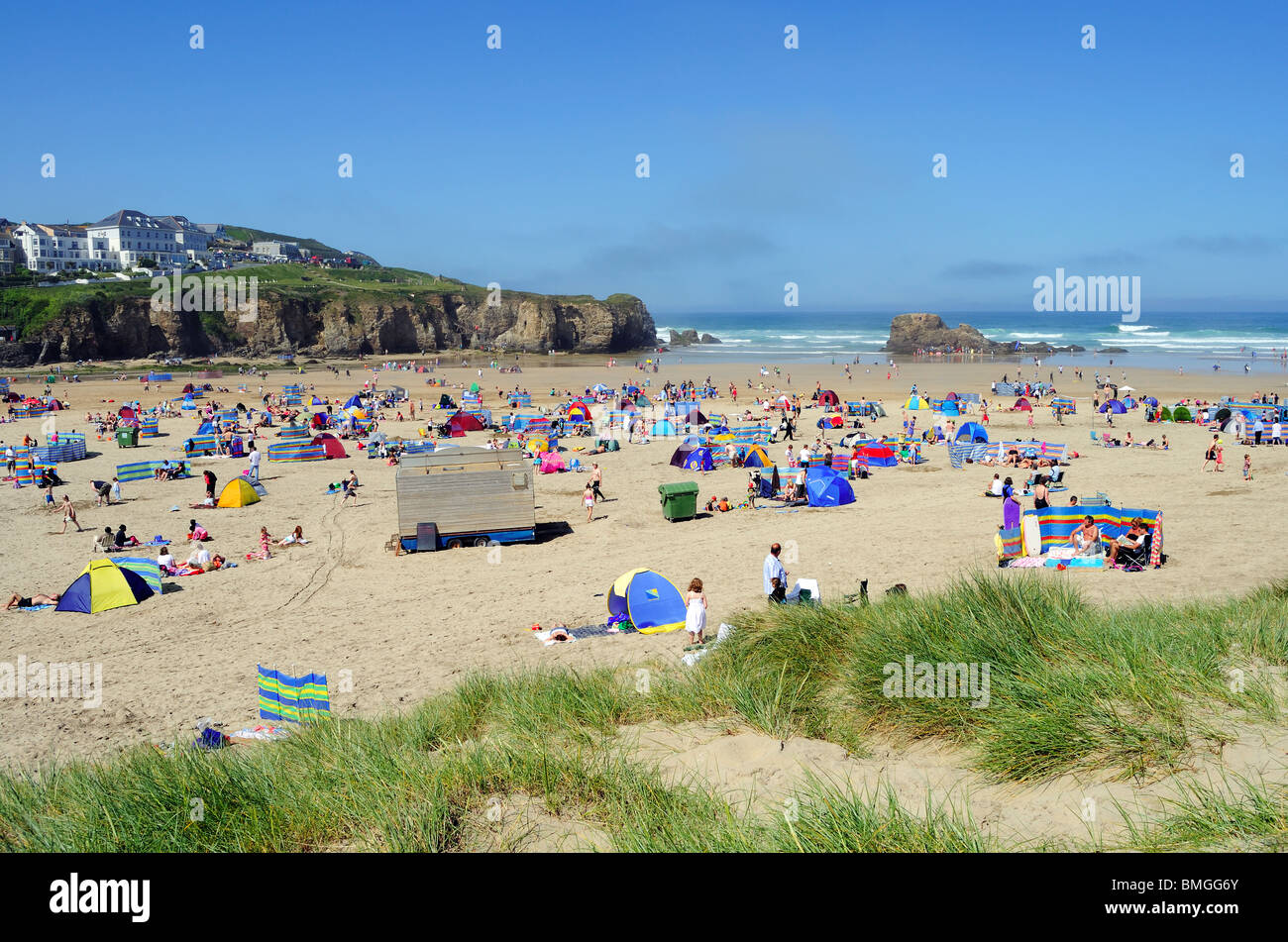 summertime at perranporth beach, cornwall, uk Stock Photo Alamy