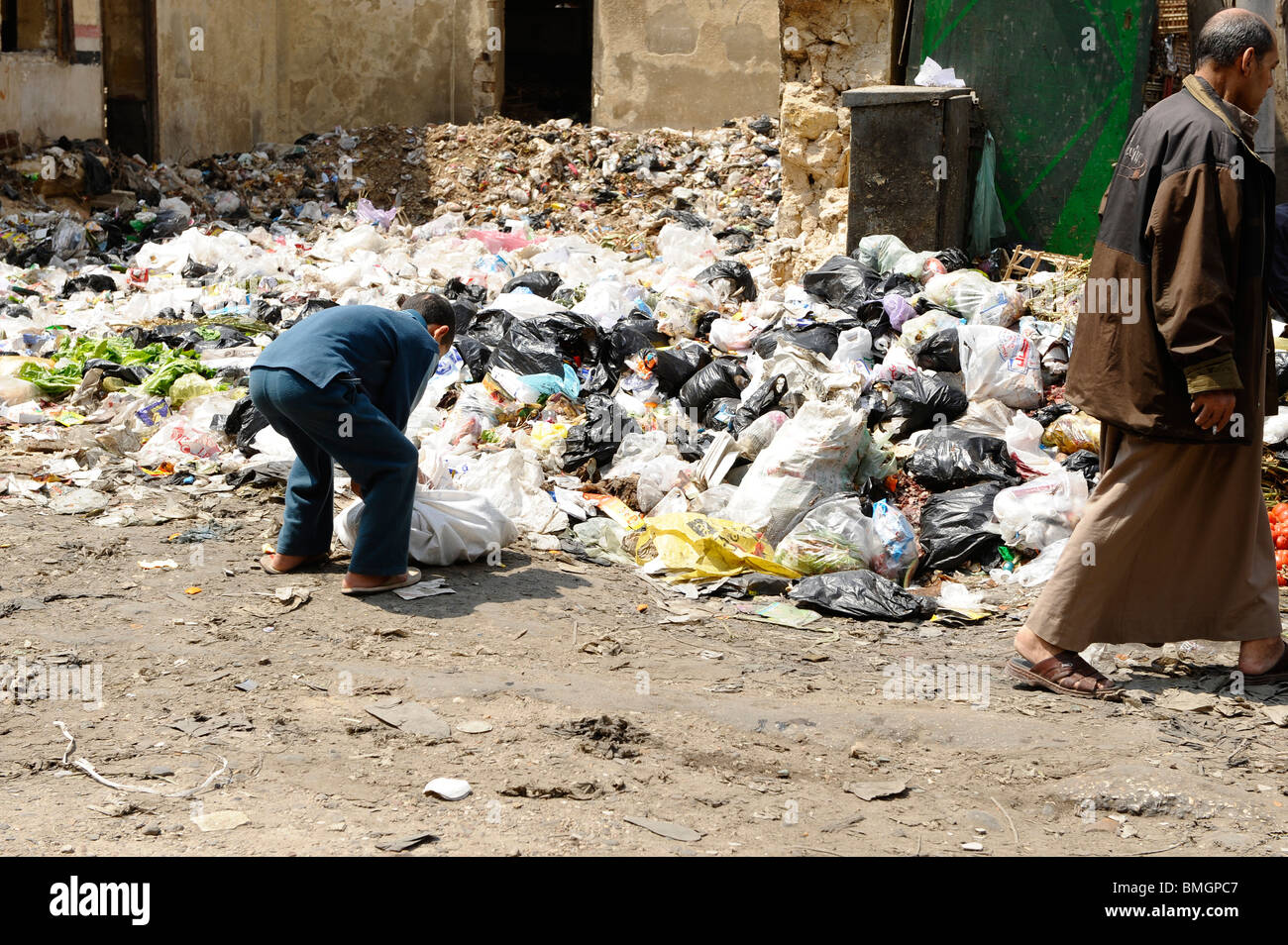 zabbaleen boy sorting out rubbish at souk goma (friday market), street market, Southern Cemeteries, Khalifa district ,cairo Stock Photo