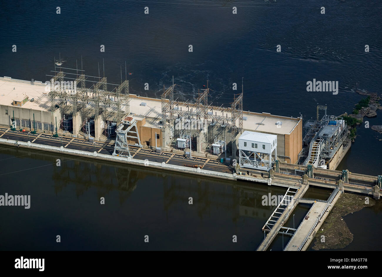 safe harbor dam safe harbor dam