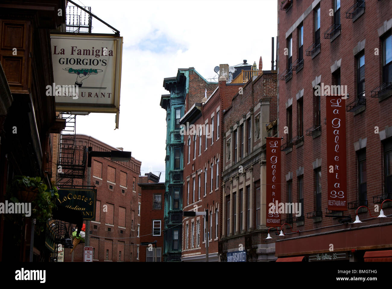 Hanover street boston's north end hires stock photography and images