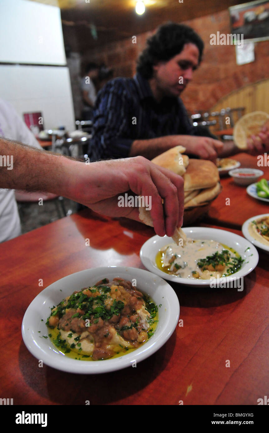 Hummus restaurant jerusalem hires stock photography and images Alamy