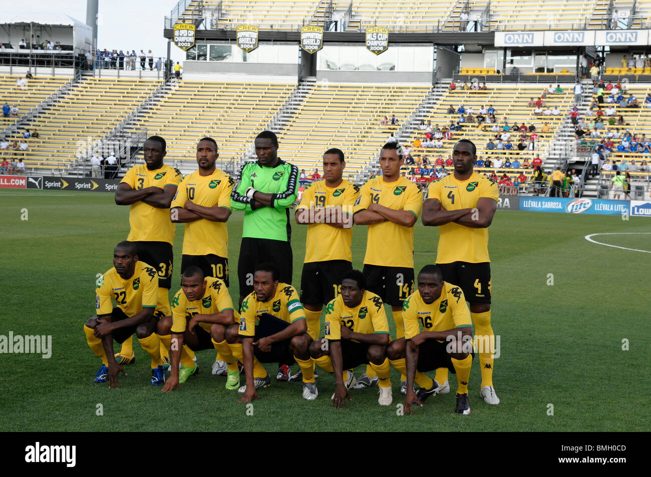 Crew team in competition hires stock photography and images Alamy