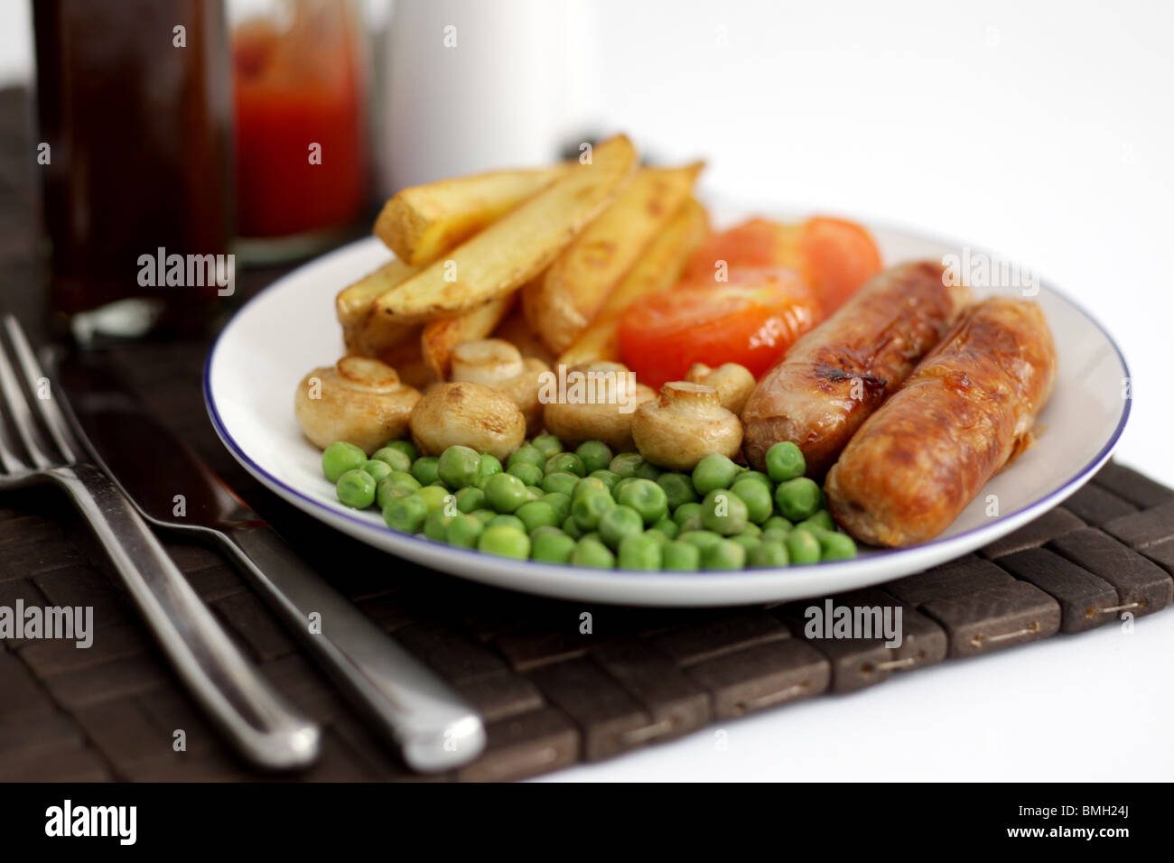 Sausage Chips and Peas Stock Photo 29878370 Alamy