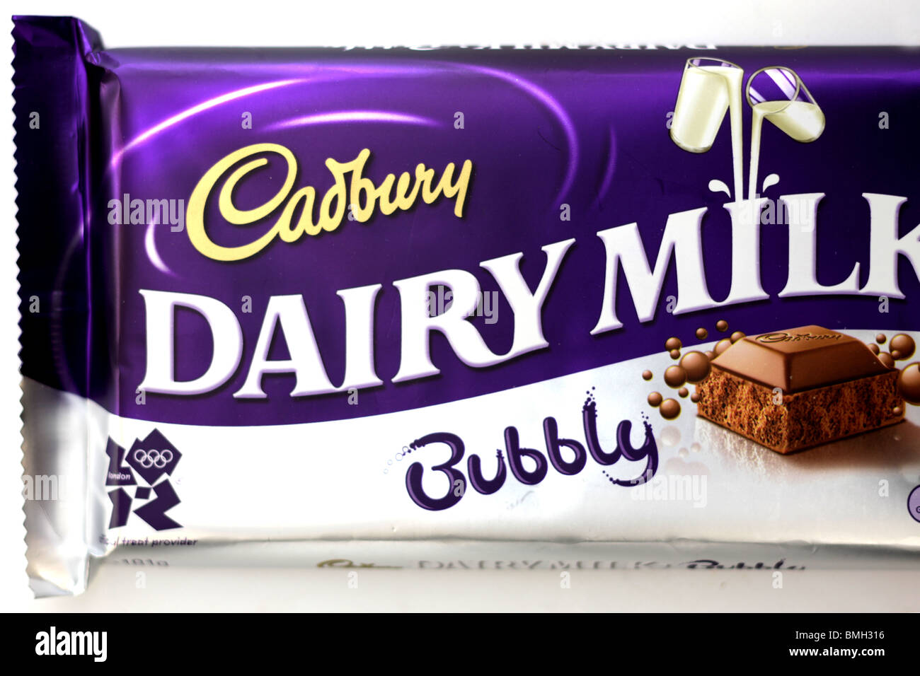 Cadburys Dairy Milk Bubbly Chocolate Bar Stock Photo Alamy