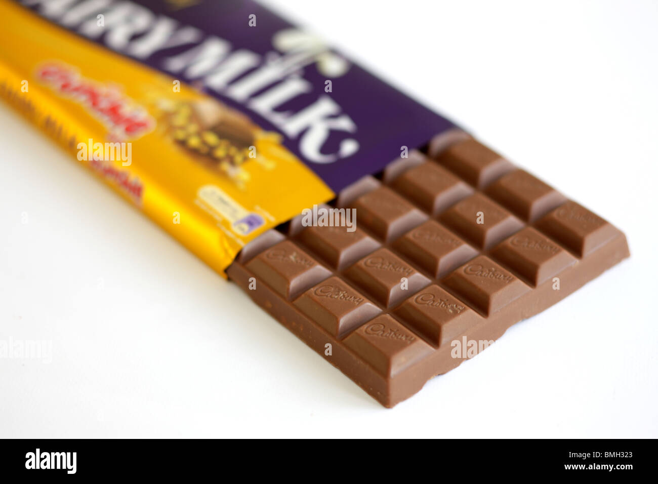 ASMR] CADBURY DAIRY MILK CRUNCHIE BITS Chocolate Bar, 50 OFF