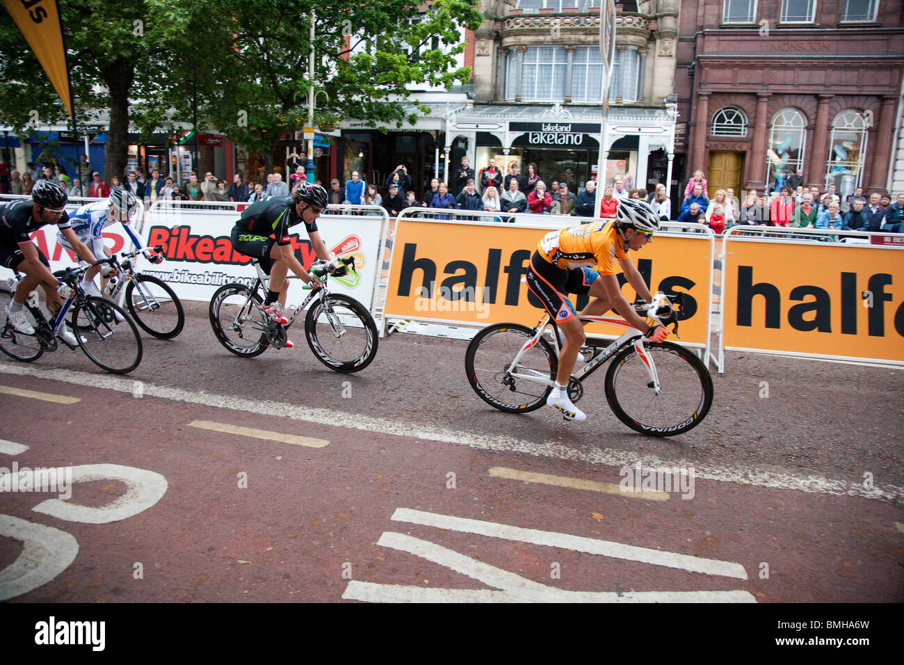 halfords bike rollers