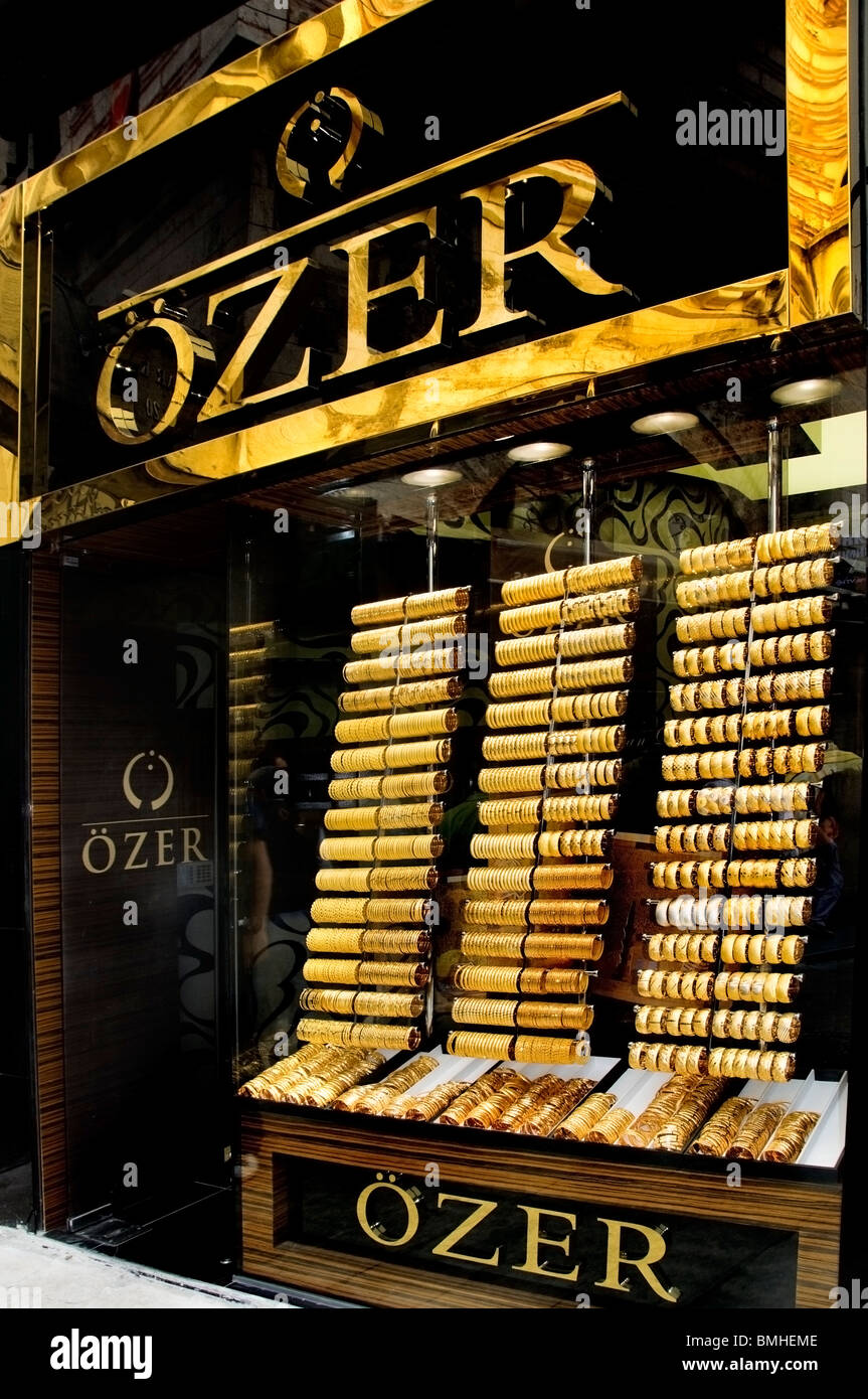 Istanbul Grand Bazaar Turkey Kapali Carsi Kapalıcarsı gold jewelery Stock Photo