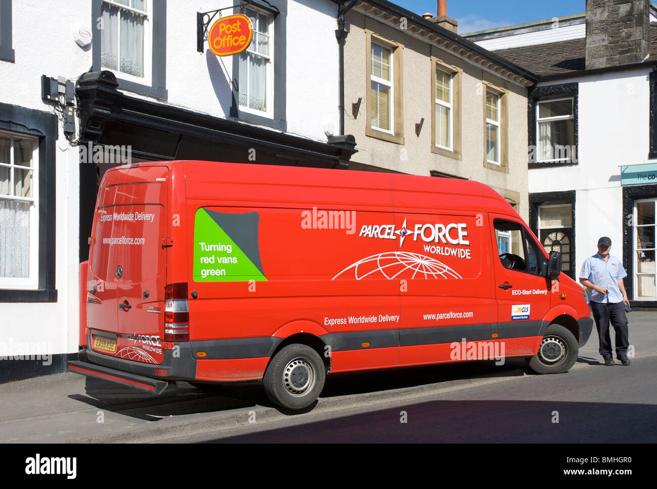 Parcelforce delivery van hires stock photography and images Alamy