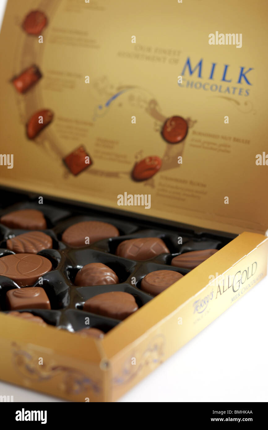 Terry’s All Gold Chocolate Box Stock Photo - Alamy