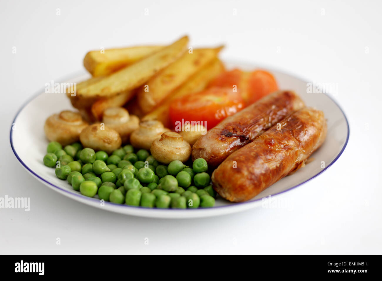 Sausages chips and peas hi-res stock photography and images - Alamy