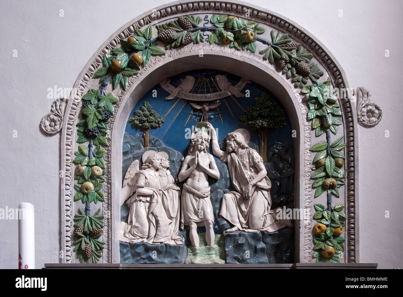 Altar piece hi-res stock photography and images - Alamy