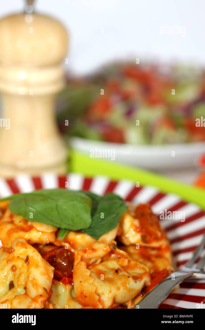 Spinach and Ricotta Tortelloni Pasta Stock Photo Alamy