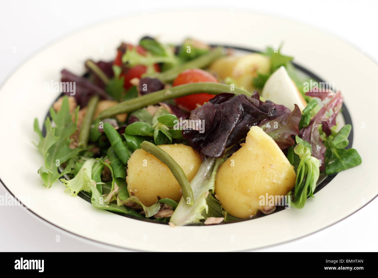 Tuna Nicoise Salad Stock Photo - Alamy