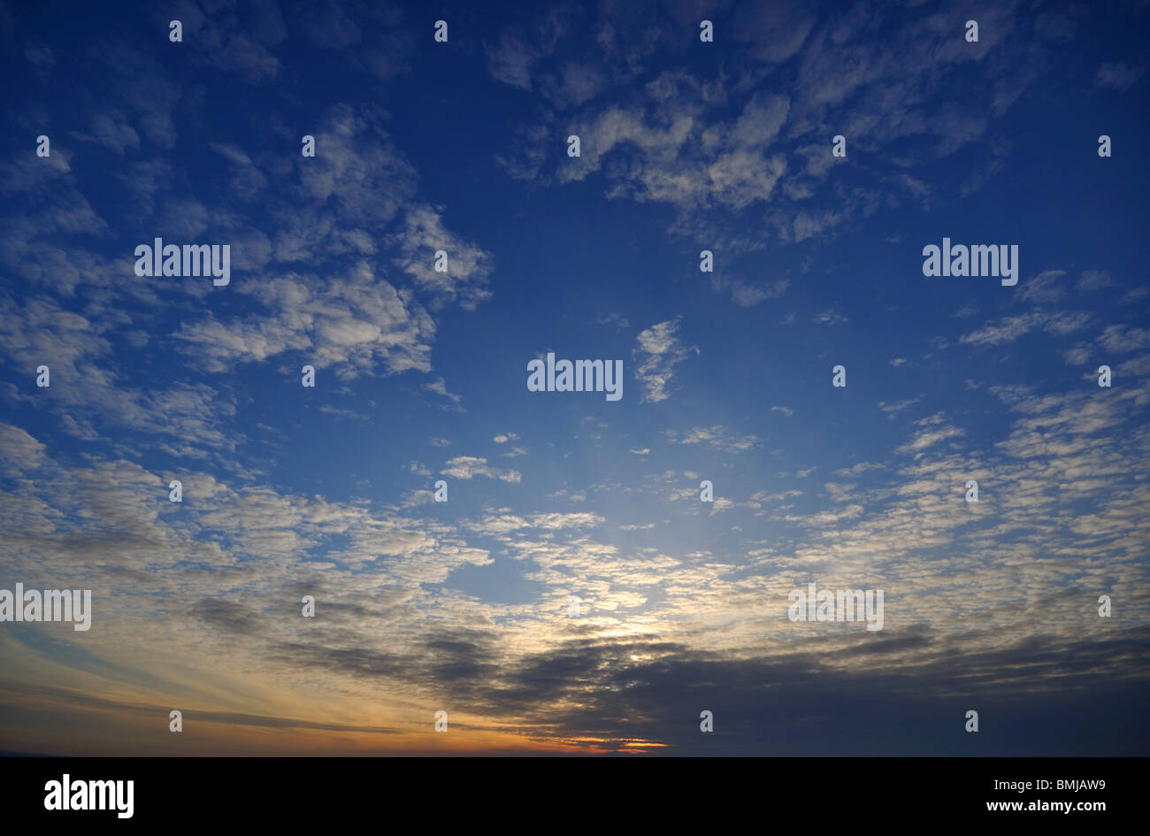 Backdrop sky hi-res stock photography and images - Alamy