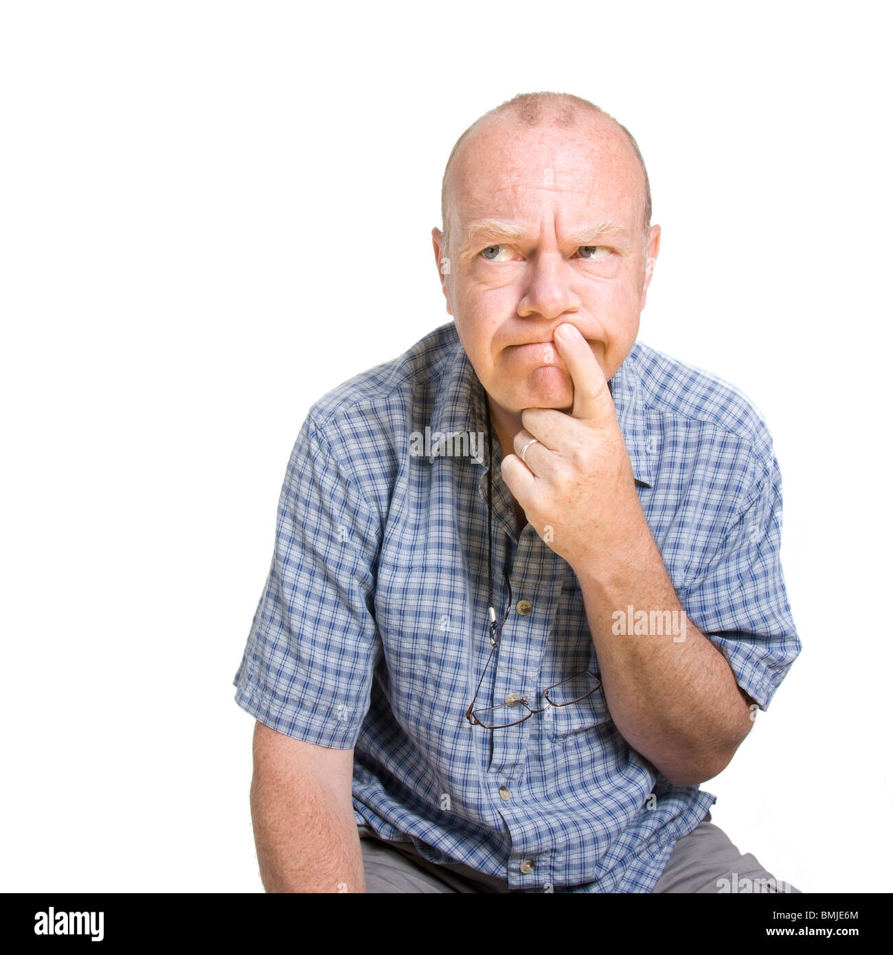 Old man thinking hi-res stock photography and images - Alamy