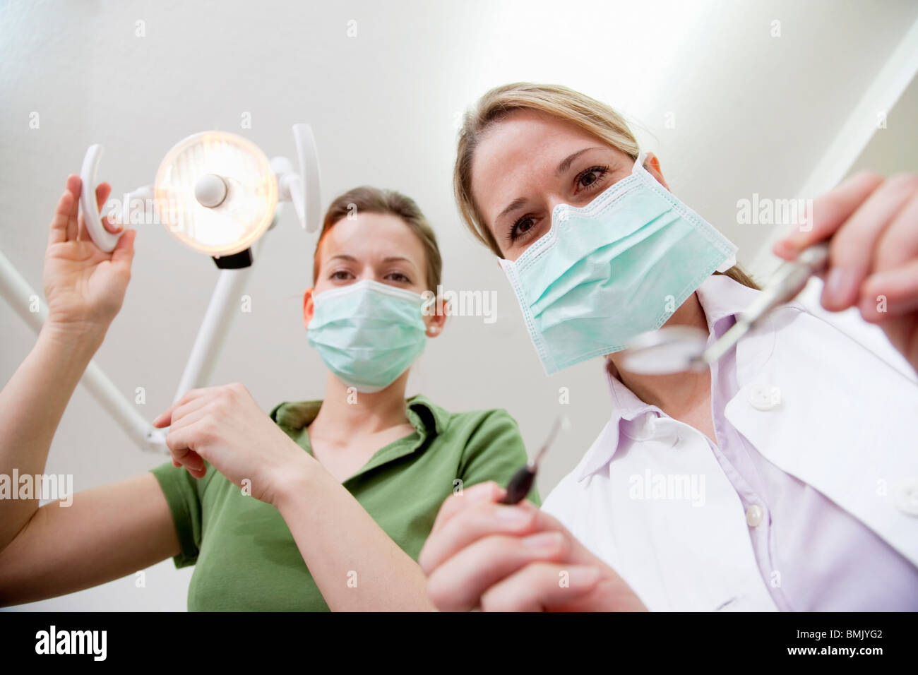 Surgical technician hires stock photography and images Alamy