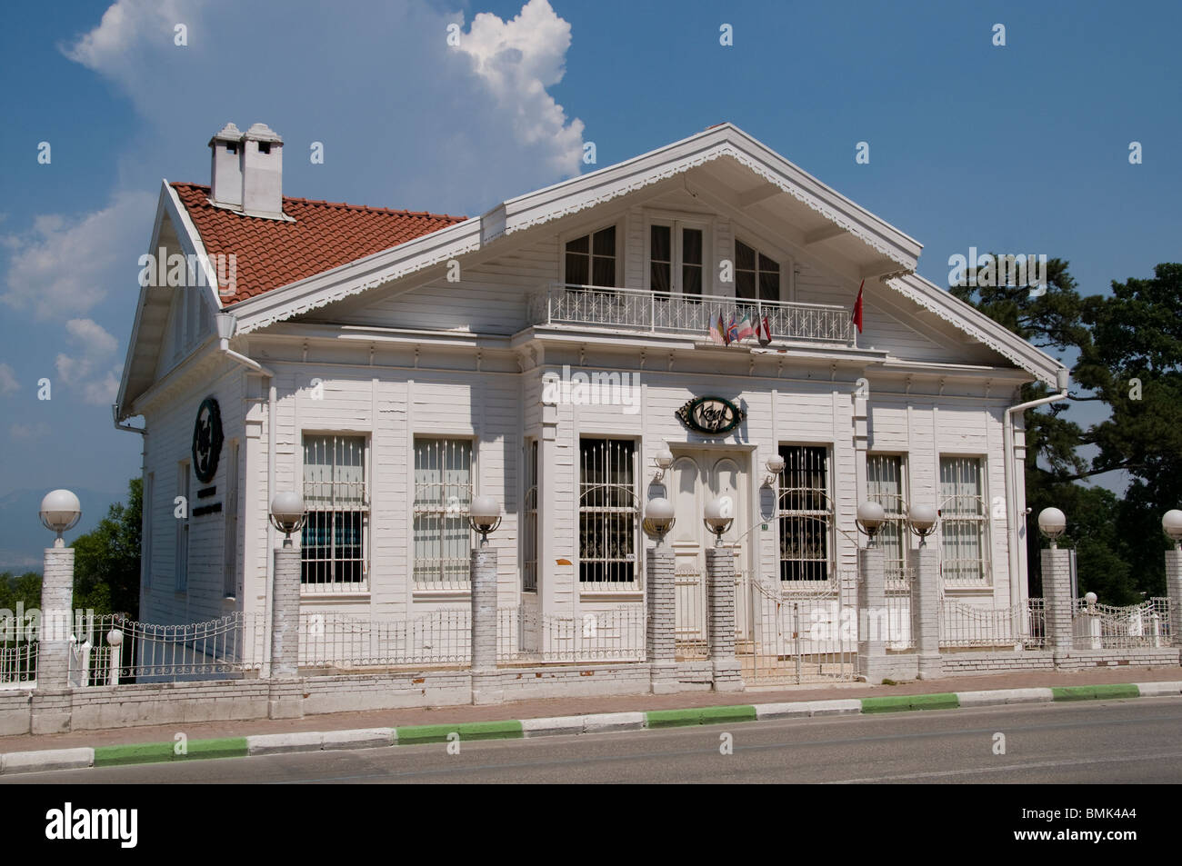 Opposite house hires stock photography and images Alamy