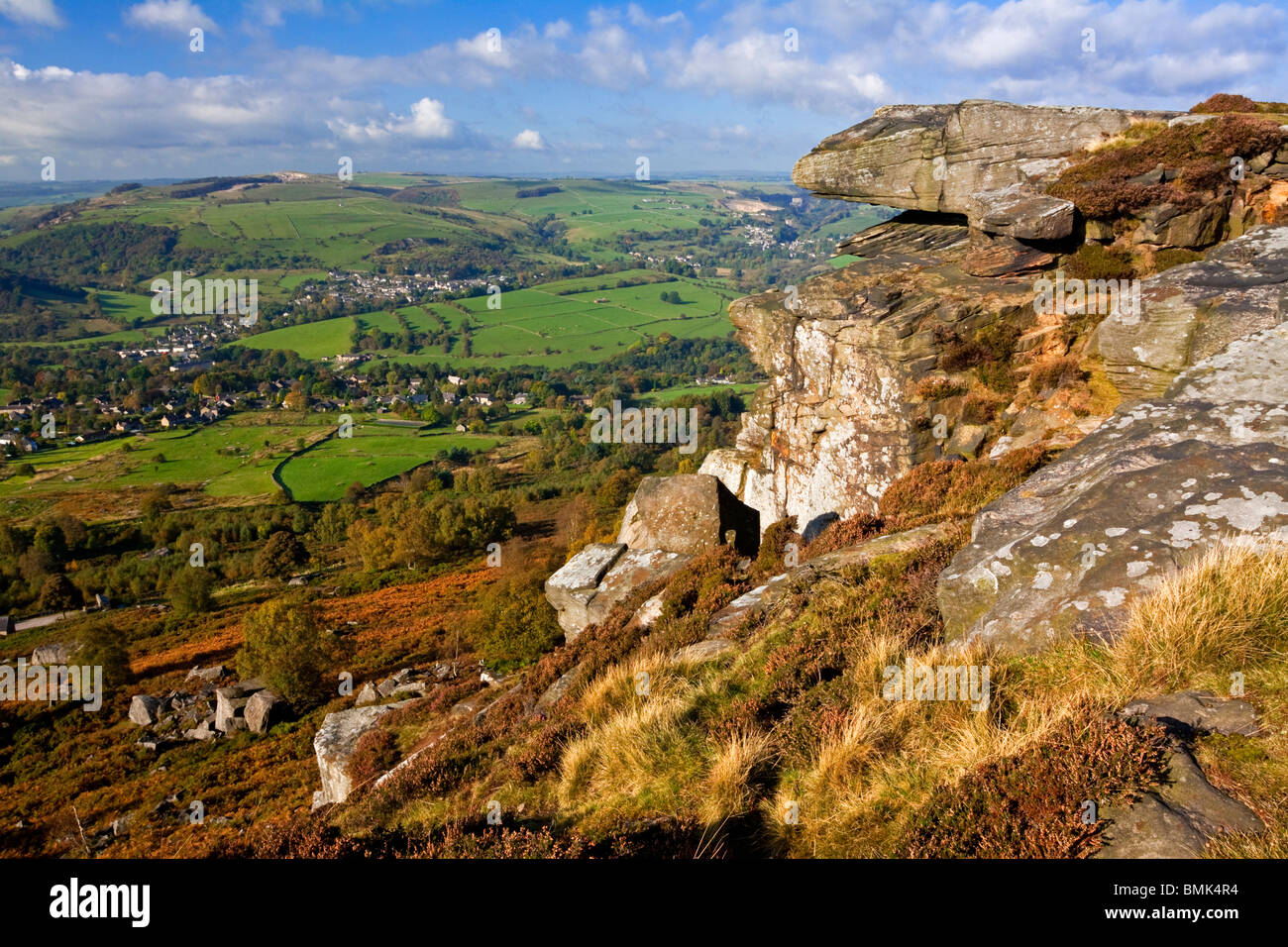 Rocks at the summit of Curbar Edge in the Peak District National Park ...