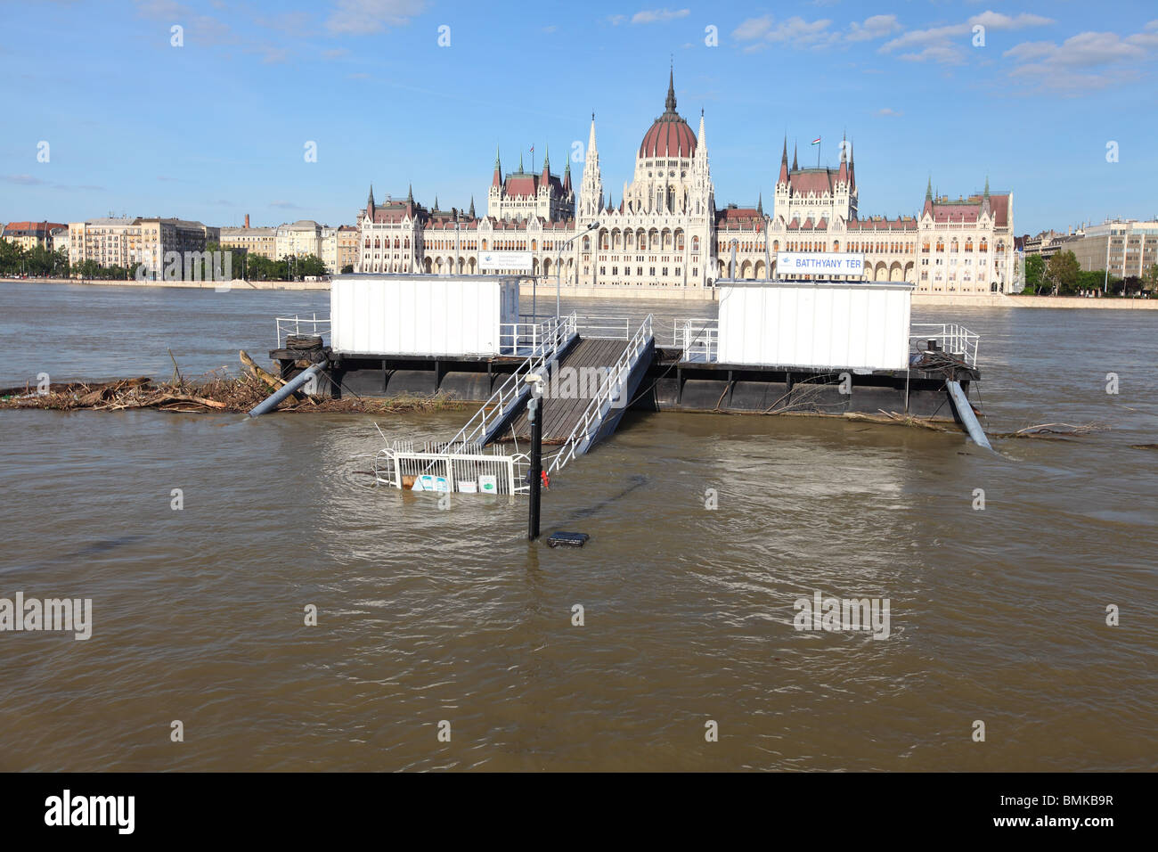 Budapest, Hungary, parliament, Duna, Danube, flooding Stock Photo Alamy