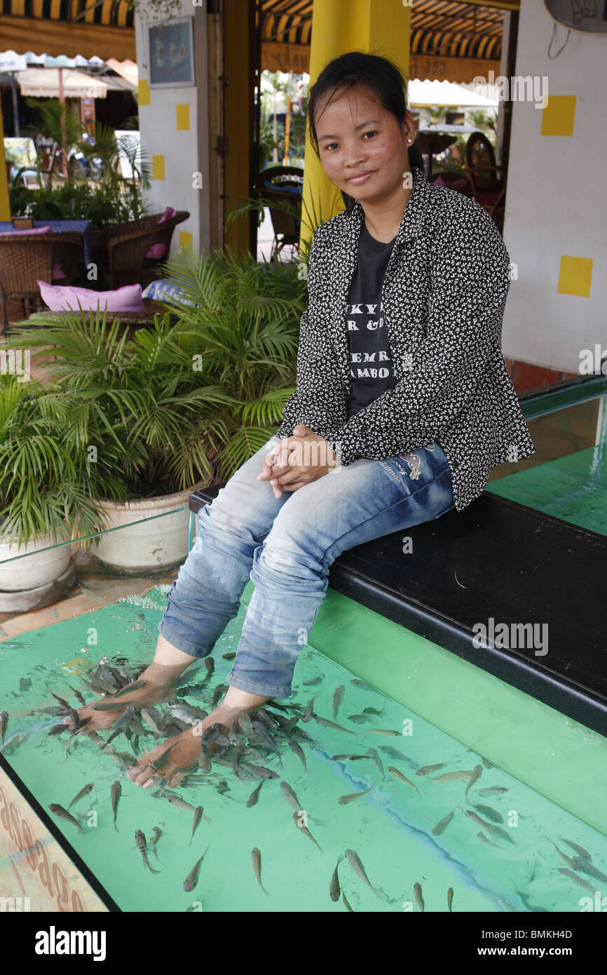 Cambodia woman foot hires stock photography and images Alamy