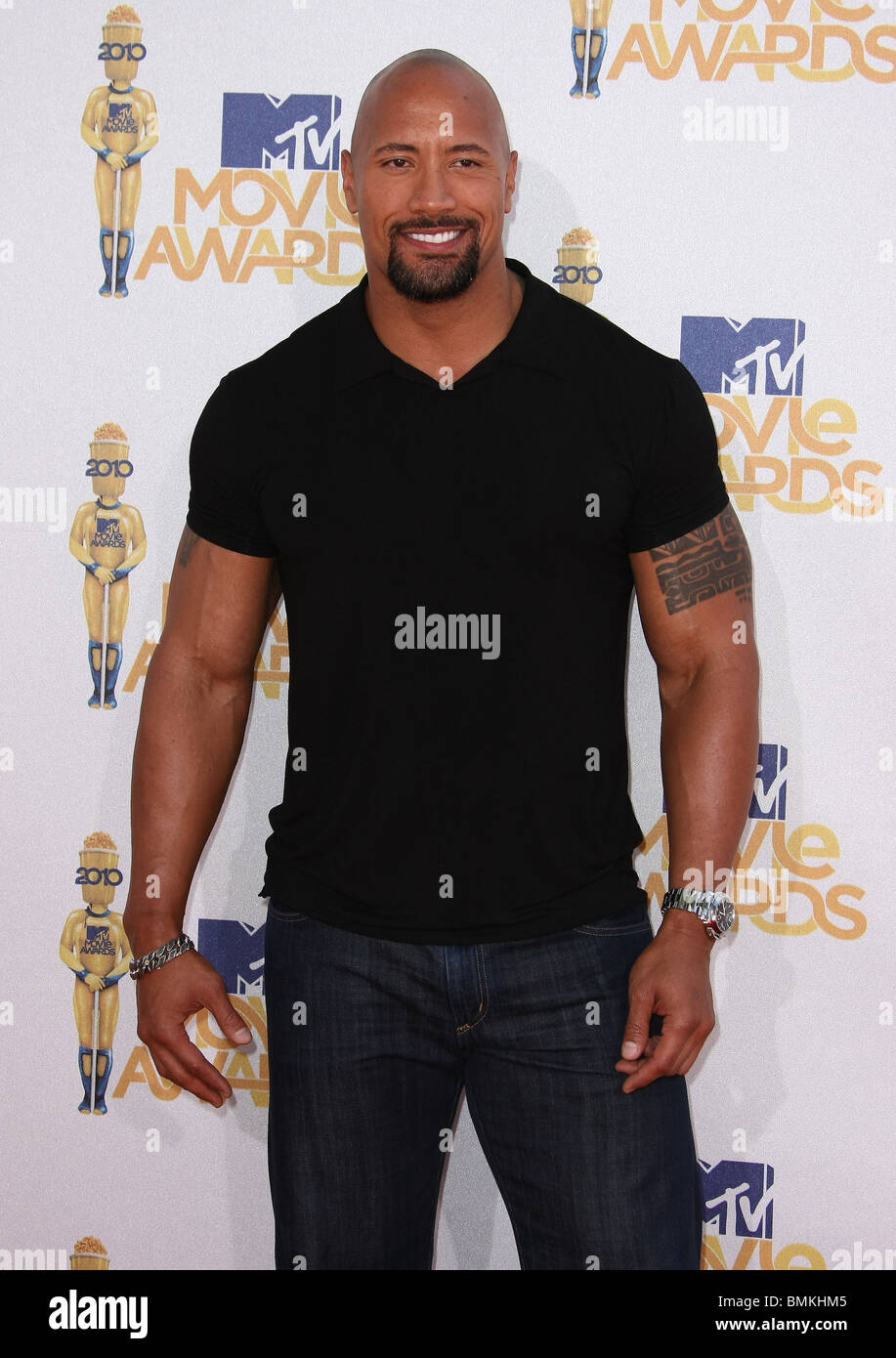 DWAYNE JOHNSON AKA THE ROCK 2010 MTV MOVIE AWARDS RED CARPET UNIVERSAL