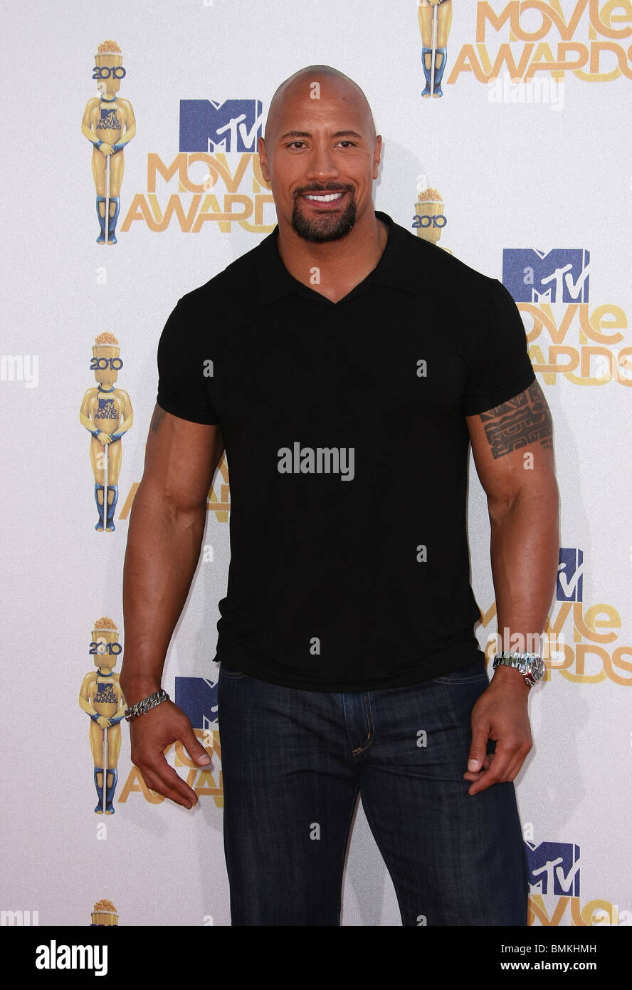 Dwayne Johnson, aka The Rock, leaves A!Bodytech gym in Copacabana Rio de  Janeiro, Brazil - 11.04.11 Stock Photo - Alamy