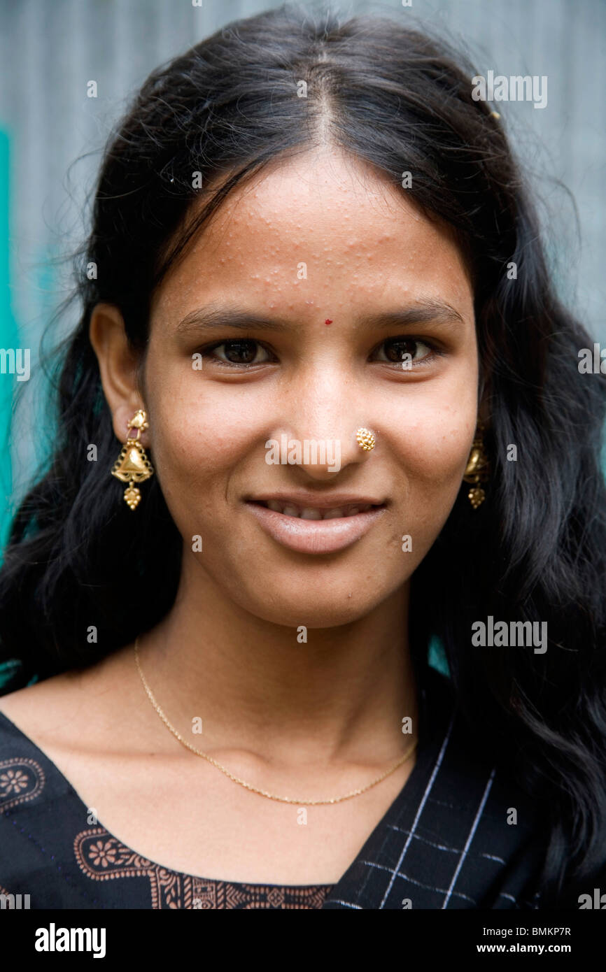 Young Bengali girl ; village Tauta; district Manikgunj ; Bangladesh NO ...