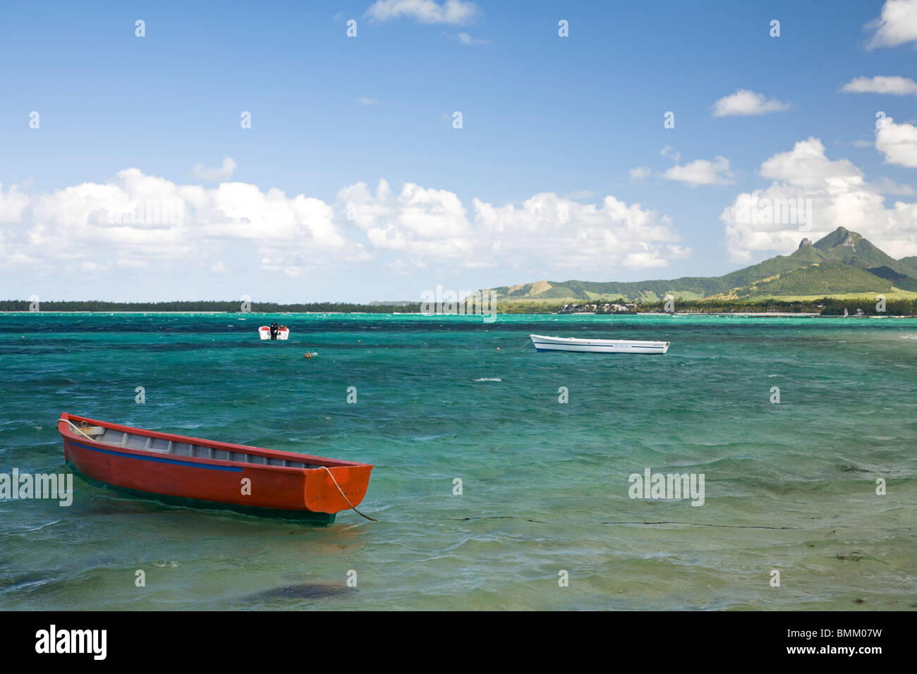 Mauritius fishing boat hi-res stock photography and images - Alamy