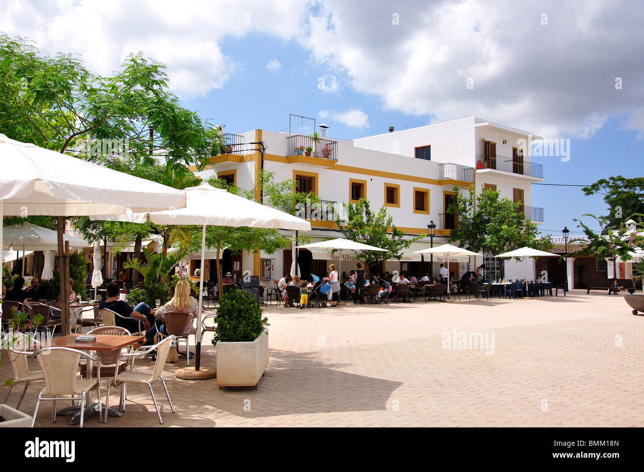 Placa de l'Esglesia, Santa Gertrudis de la Fruitera, Balearic Islands, Spain Stock Photo Placa de l'Esglesia, Santa Gertrudis de la Fruitera, Balearic Islands, Spain Stock Photo