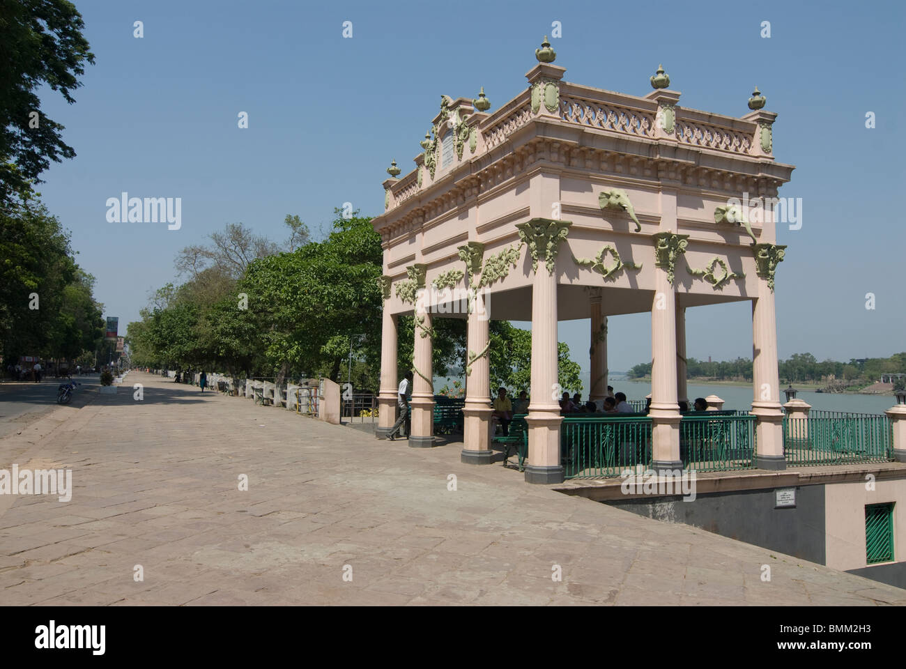 Colonial stop on shore of the Hoogly river along a avenue north of Calcutta, India Stock Photo