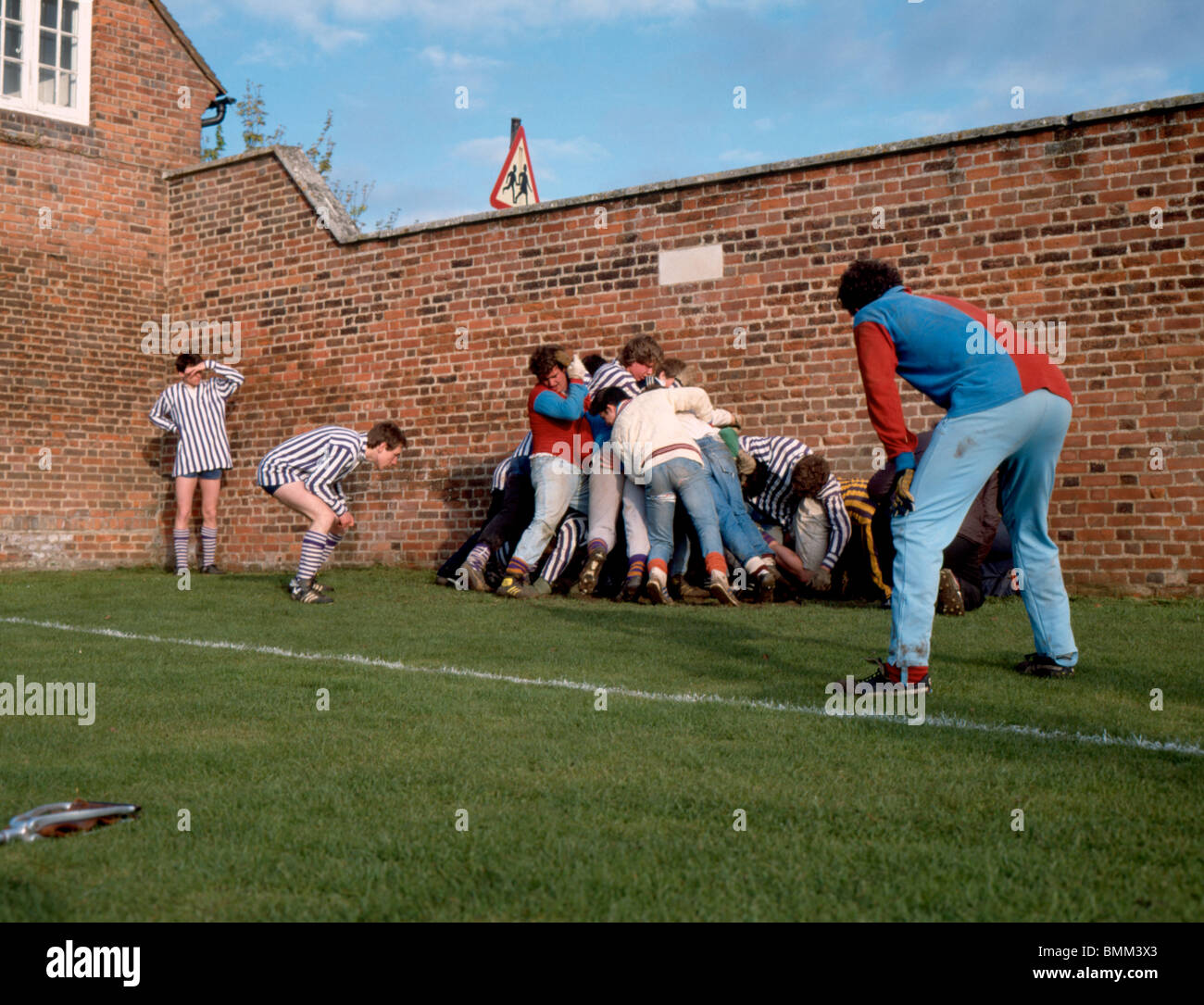 Eton wall hi-res stock photography and images - Alamy