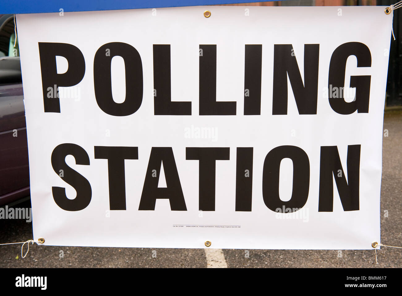 Polling station sign Stock Photo