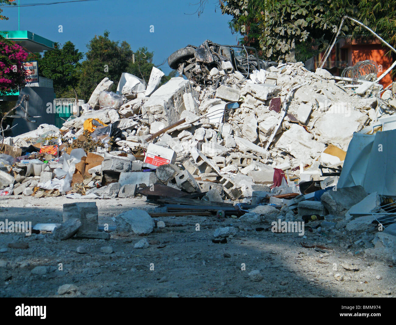 Rubble blocking a road in central Port au Prince after the Haiti earthquake Stock Photo