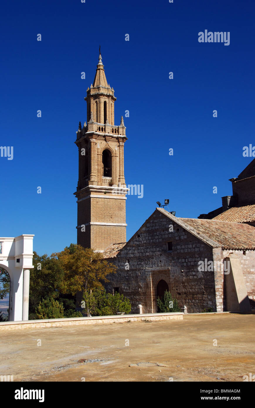 La iglesia parroquial de santa maría hi-res stock photography and ...