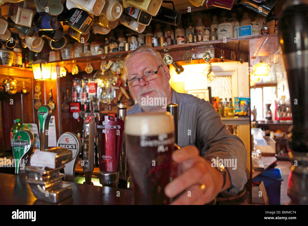 the landlord of the Pub ´Nancy´s´, Ardara, Co. Donegal, Republic of Ireland Stock Photo