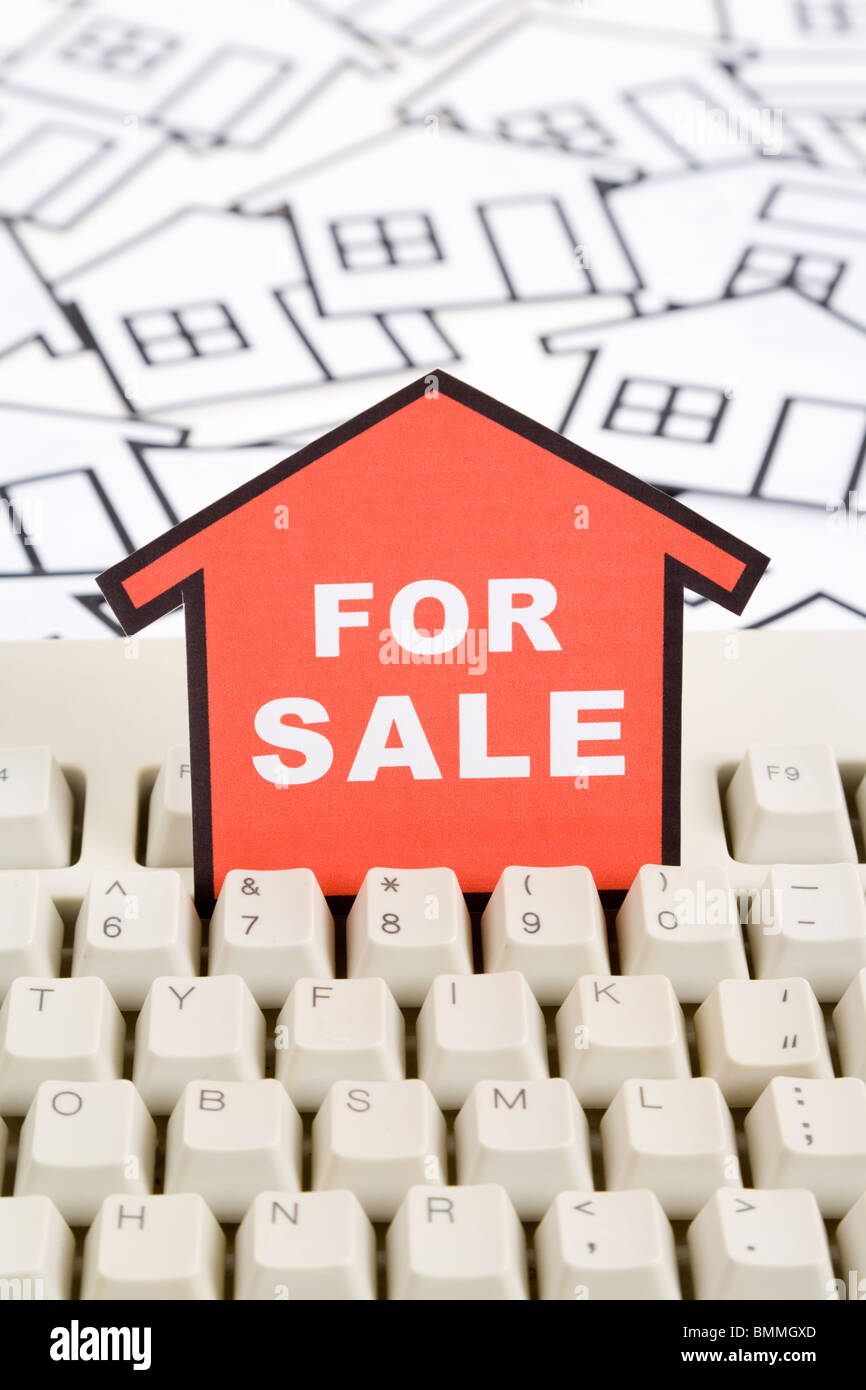 Computer sale sign hi-res stock photography and images - Alamy