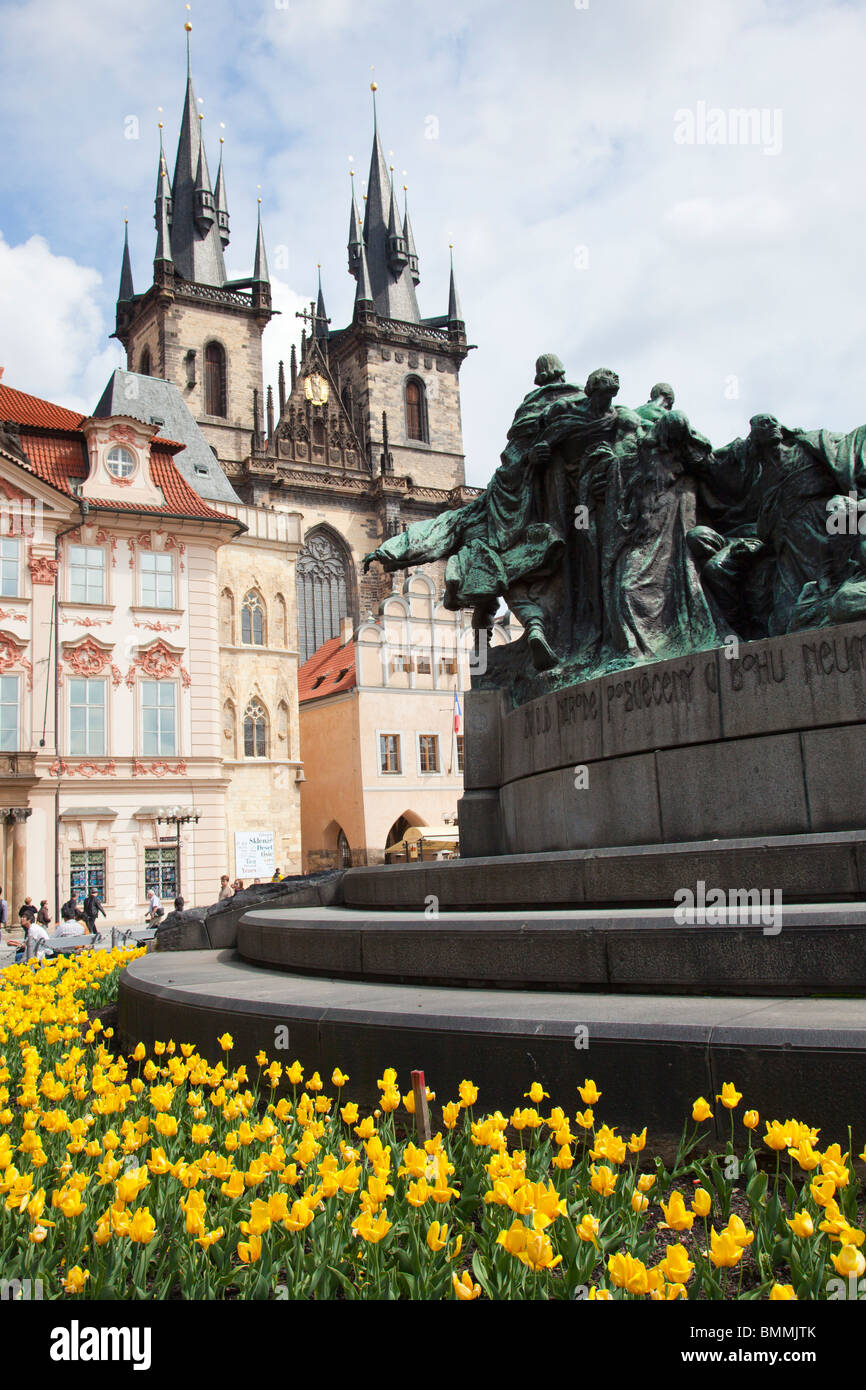 Jan Hus statue and Tyn Church (Týnský chrám) Old Town Square, Prague Czech Republic Stock Photo