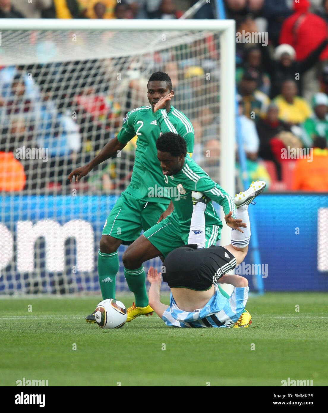 LUKMAN HARUNA \u0026 LIONEL MESSI ARGENTINA V NIGERIA ELLIS PARK JOHANNESBURG  SOUTH AFRICA 12 June 2010 Stock Photo - Alamy, image size:1104x1390