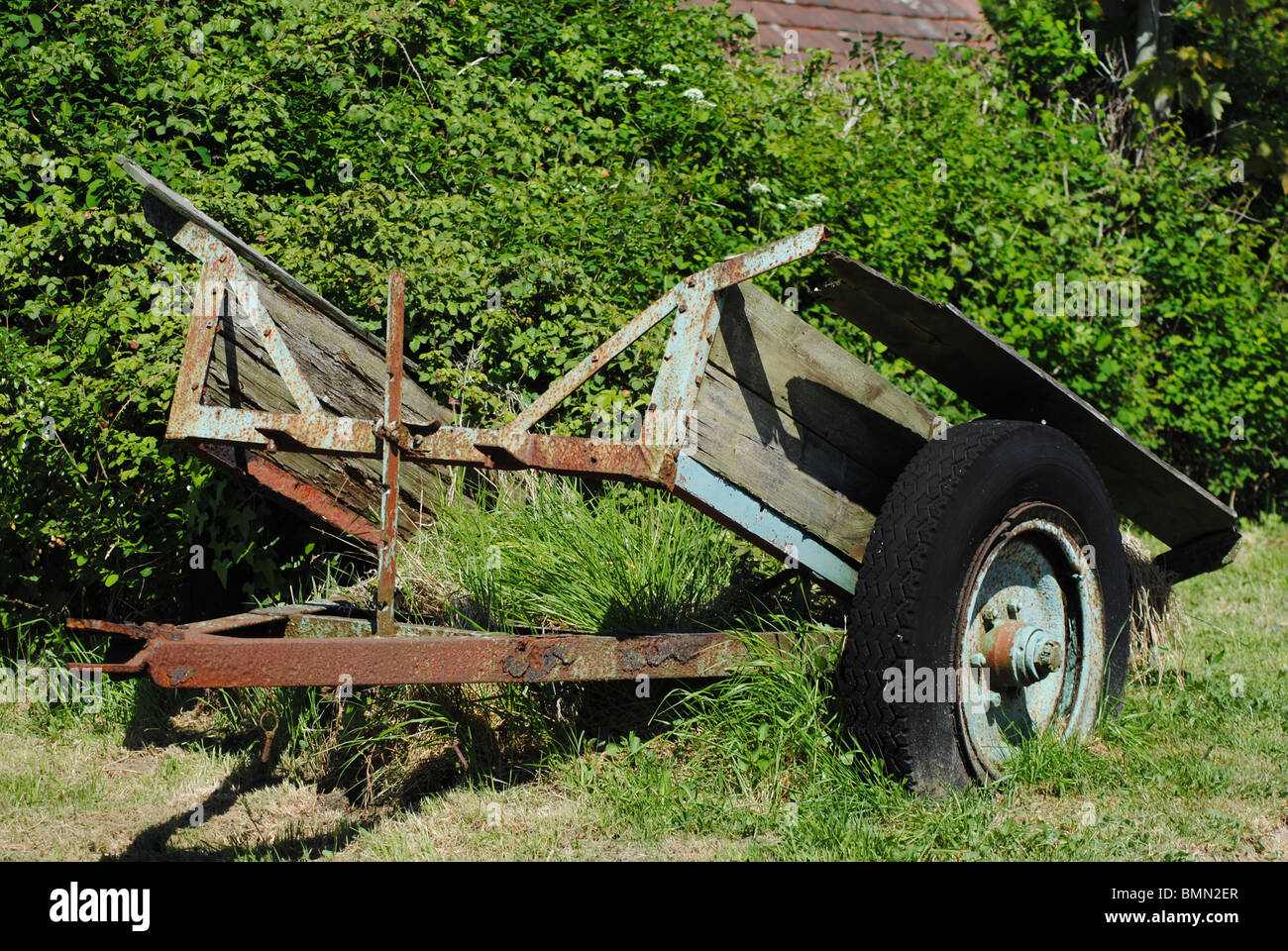 Unused farm equipment hi-res stock photography and images - Alamy