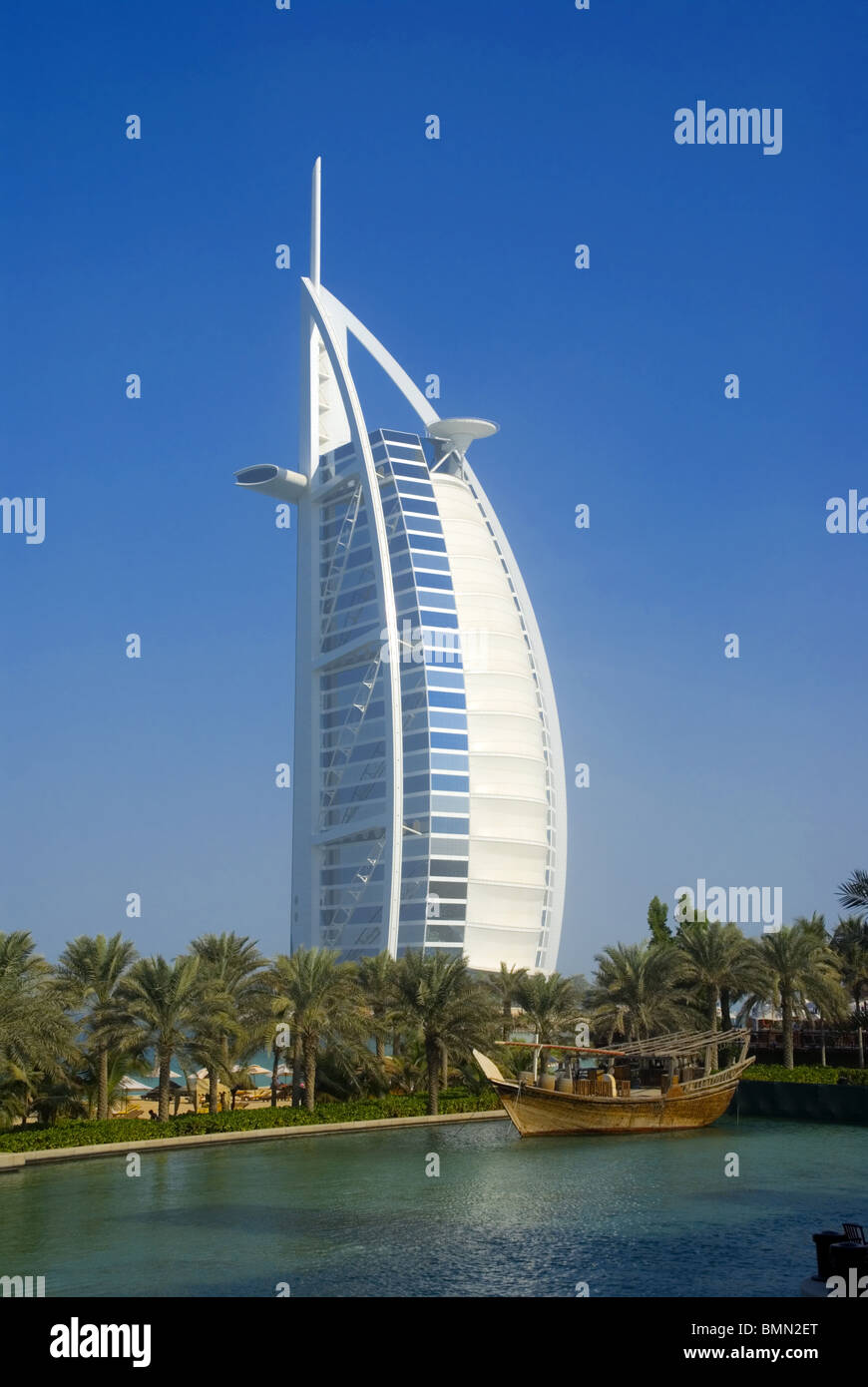 Jumeirah Beach Resort Complex, Burj Al Arab Stock Photo - Alamy