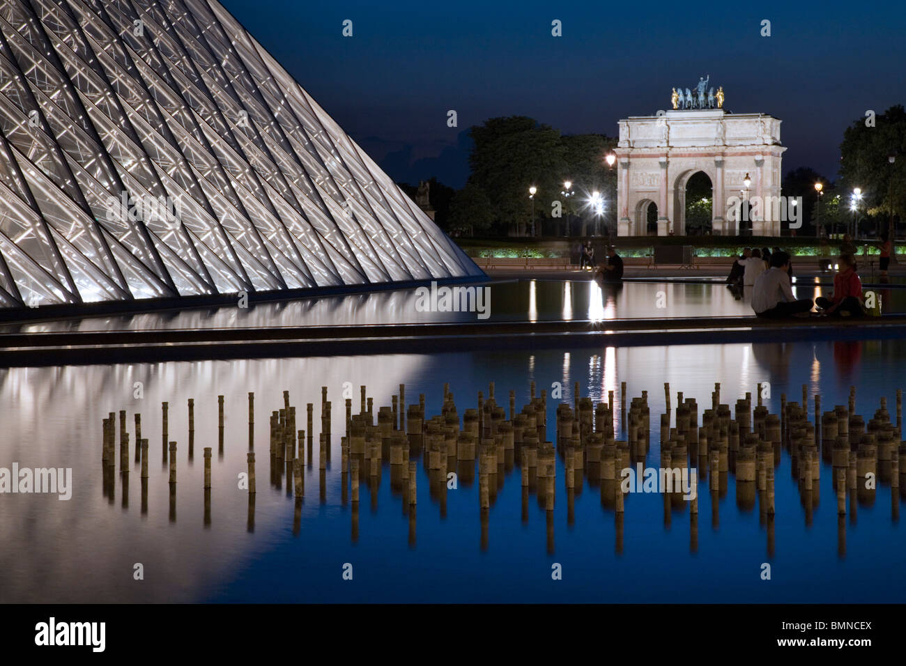 The Musee Du Louvre Pyramid with the Arc du Carrousel, Paris Stock Photo