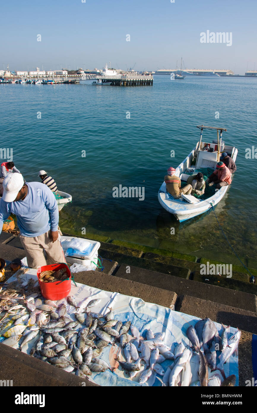 Qatar, Doha Harbour Fish Market Stock Photo Alamy