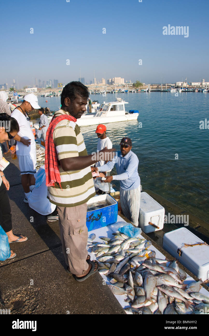Qatar, Doha Harbour Fish Market Stock Photo Alamy