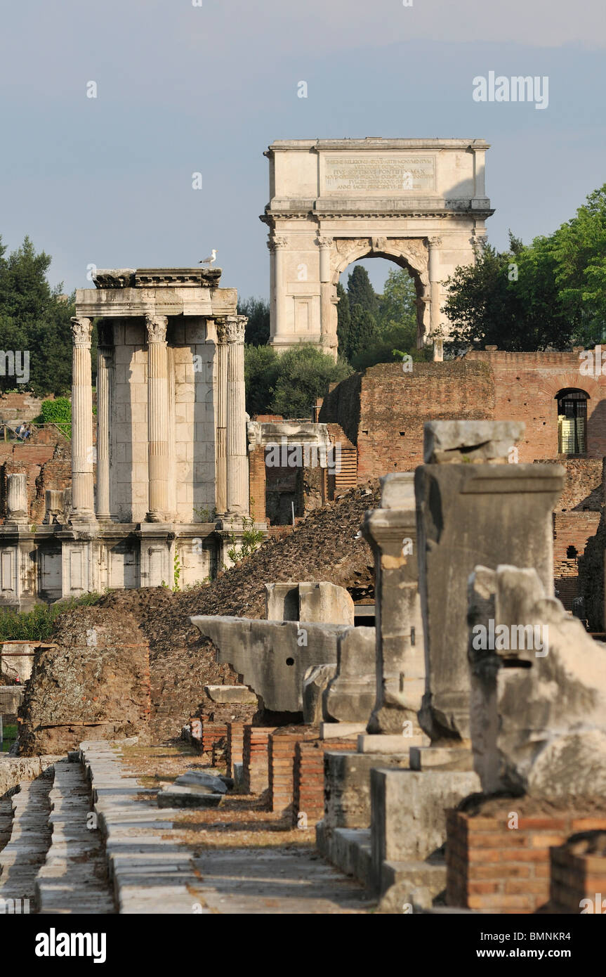 Tempio di vesta rome hi-res stock photography and images - Alamy