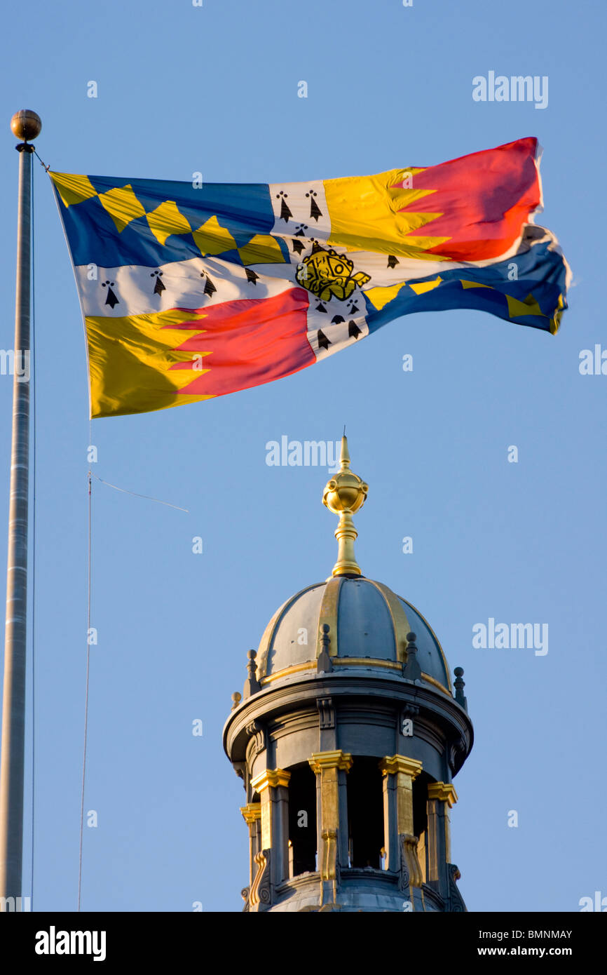 Uk, England, Birmingham Council House Daytime Flag Stock Photo - Alamy